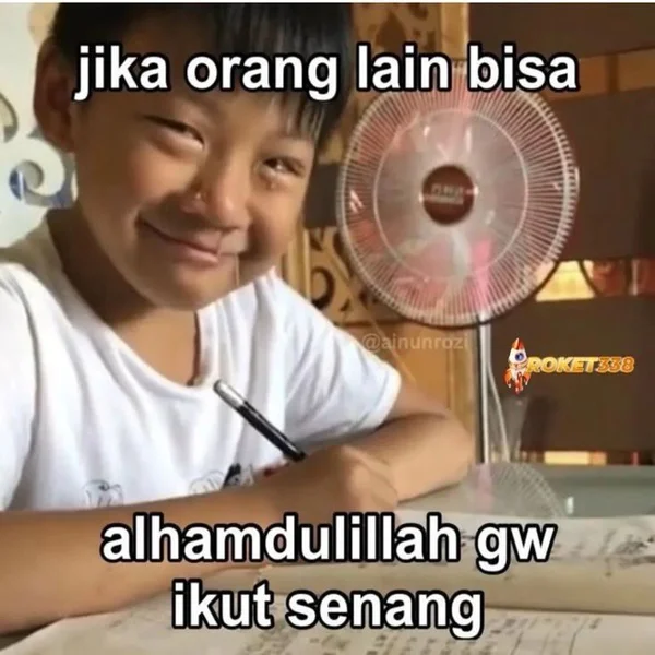 Sertifikat, penghargaan, tanda, atau dokumen yang dipajang di 99ONLINESPORTS ✈️ Markas Besar Komando Game Online Terbesar Di Seluruh Asia Tenggara